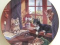 Assiette de collection chats "Sur le banc de la fenêtre"