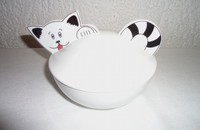 Boîte en porcelaine avec chat sympa