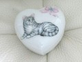 Boîte coeur en porcelaine avec chat