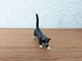 Miniature chat noir pattes blanches I