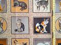 Tissu beige avec images chats