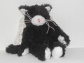 Peluche chat Ganz "Ange noir avec des ailes en satin"