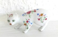Petit chat Fanklin Mint avec fleurs