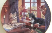 Assiette de collection chats "Sur le banc de la fenêtre"