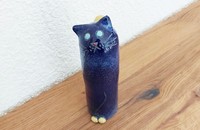 Tirelire chat en poterie bleu