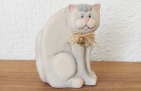 Tirelire chat beige assis