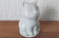 Chat blanc photophore