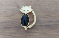 Broche-pendentif chat avec ventre noir