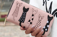 Portemonnaie rose avec 5 chats