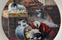 Assiette de collection chats Mischief with the Hatbox