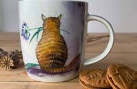 Alex Clark Tasse chats Cat and Agapanthus