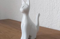 Chat blanc, moderne assis III