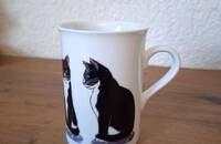Tasse avec 4 chats noir et blanc